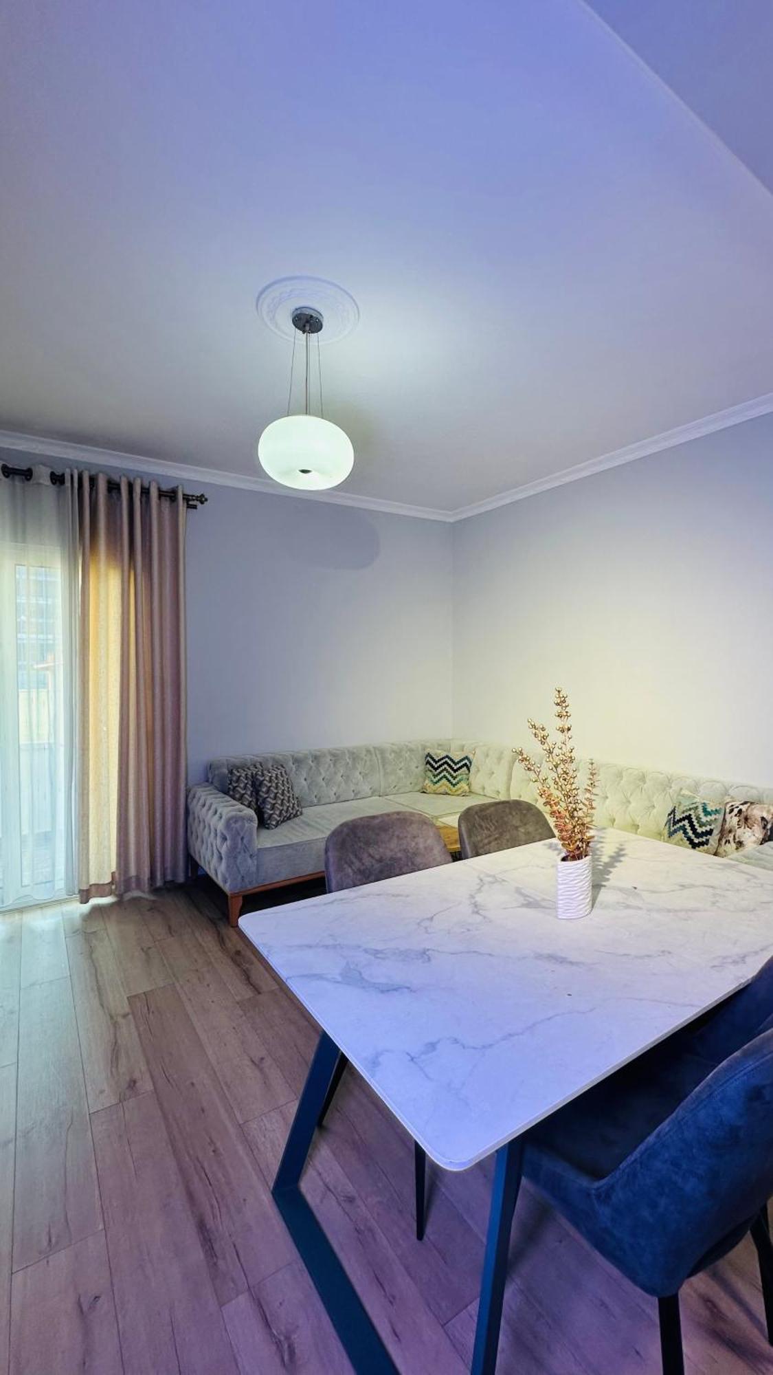 Bllok: Central Cozy Stay, 24/7 Self Check-In Tirana Exterior foto